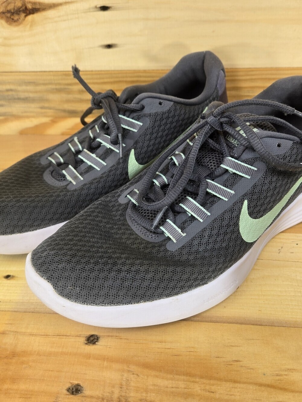 Nike Lunar Converge Women's Running Shoes workout Gray Cool Mint Size 9.5